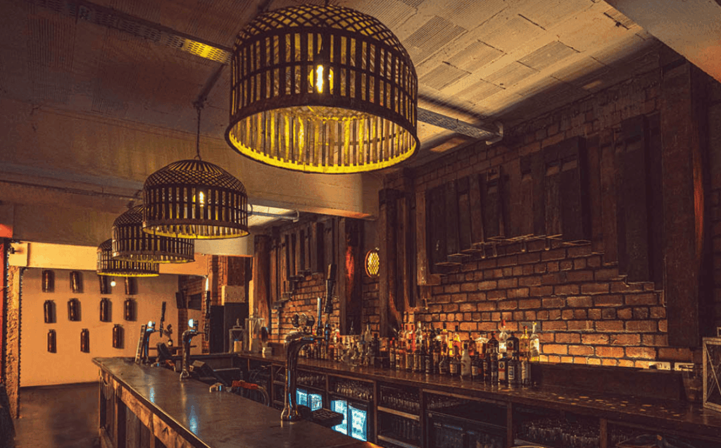 Man Utd - Bar vicoria Warehouse